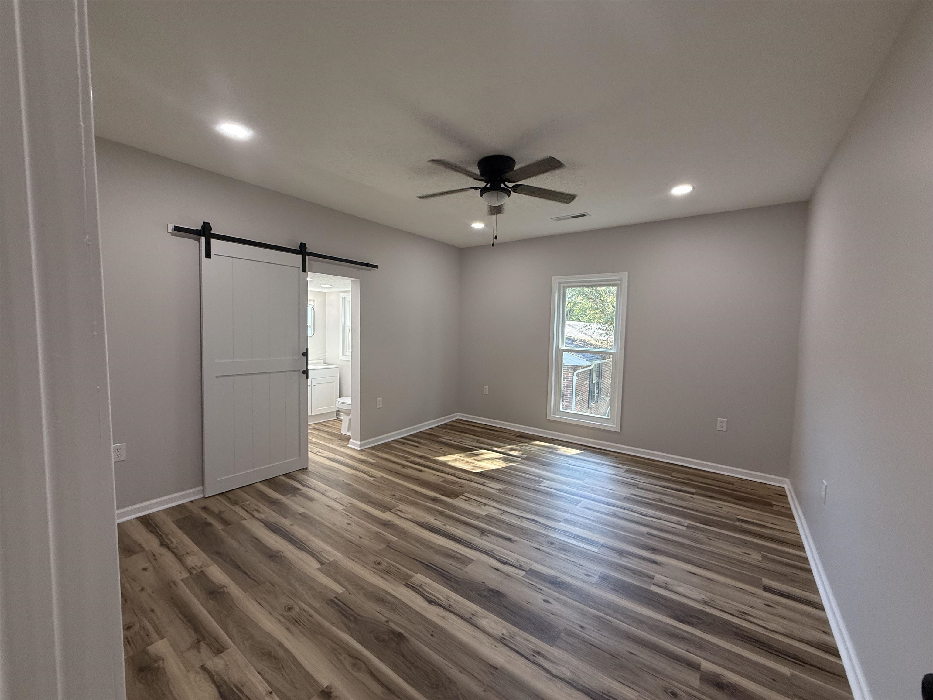290 KELLER ST