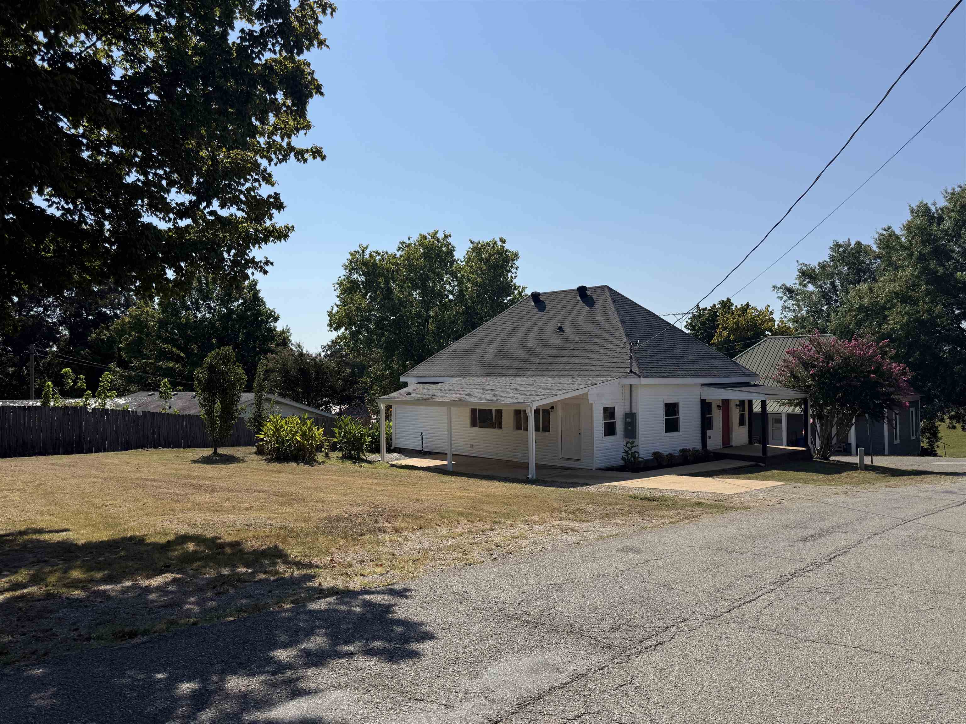 290 KELLER ST