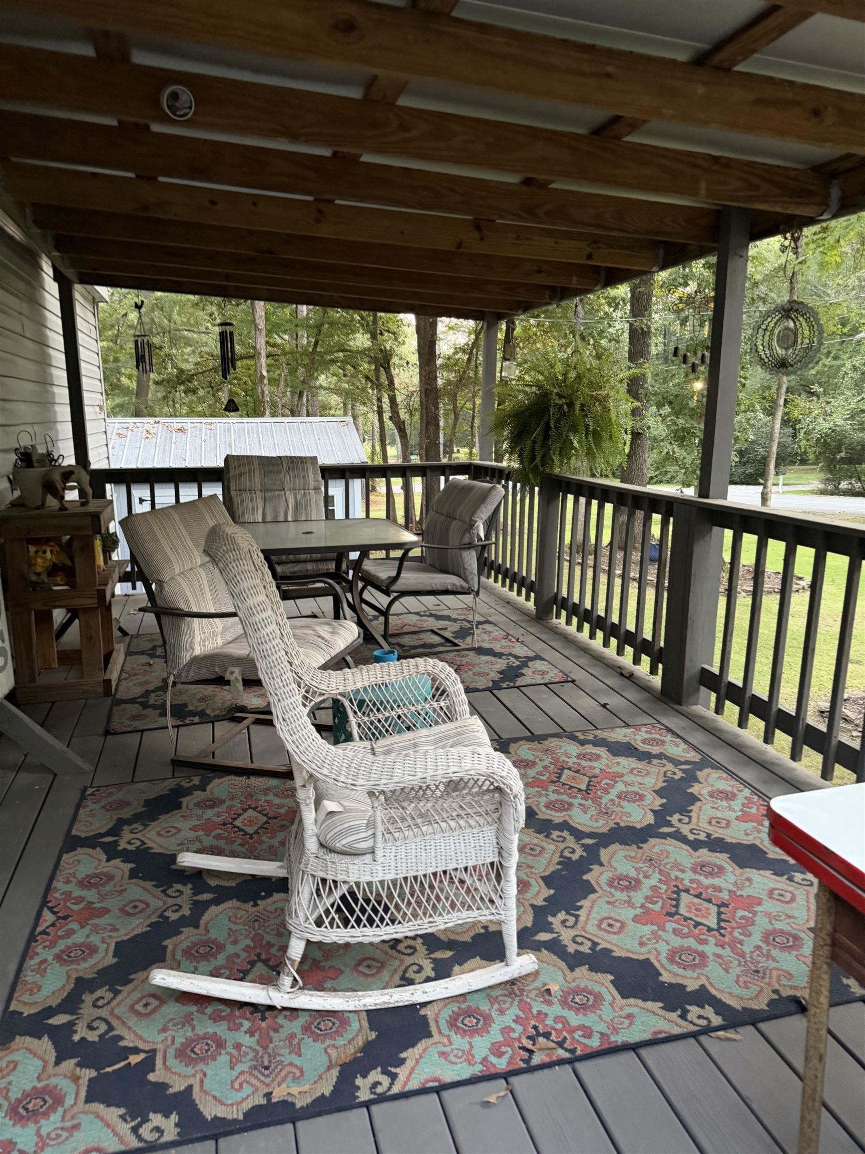 185 PINETREE RD