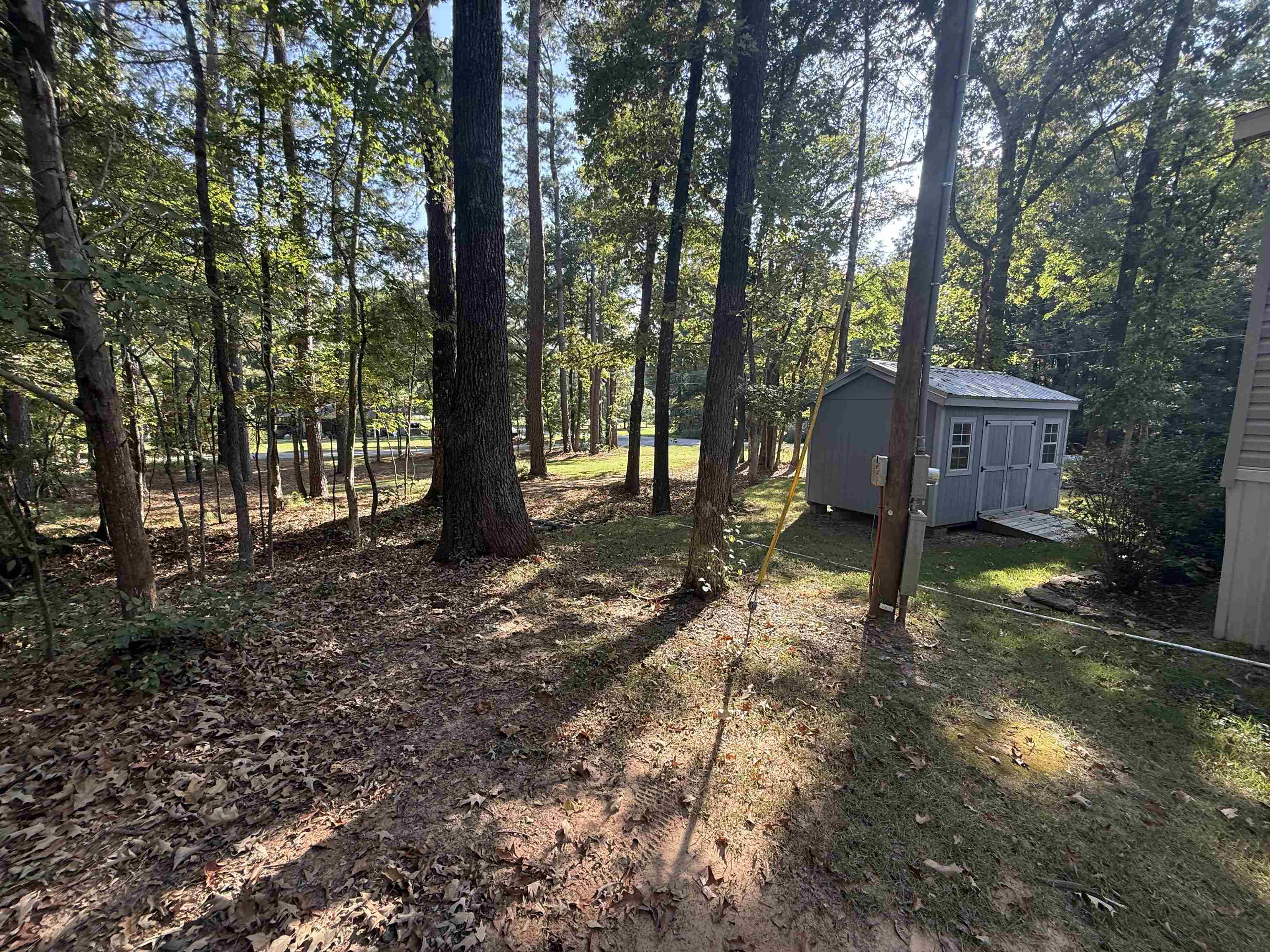 185 PINETREE RD