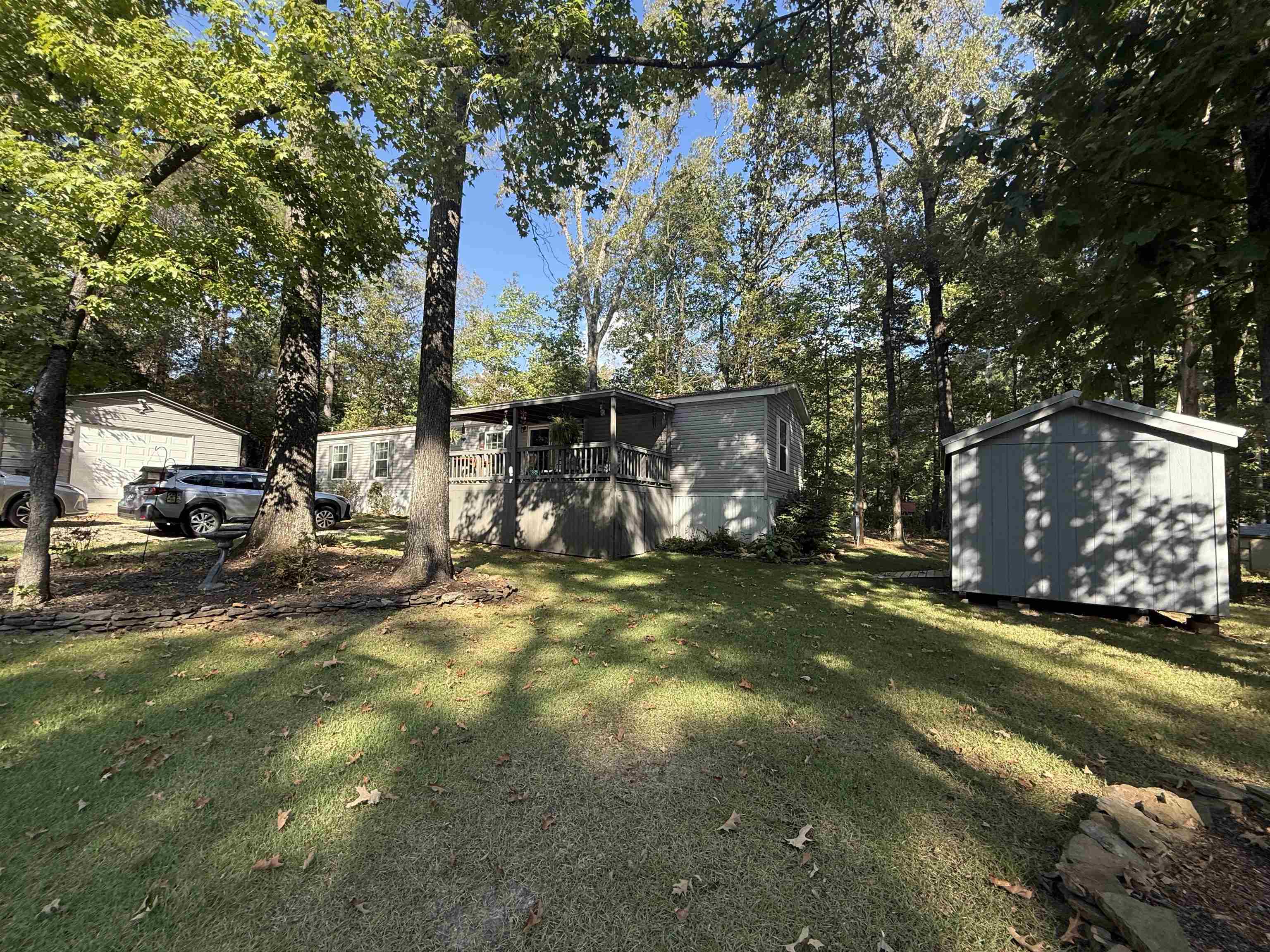 185 PINETREE RD