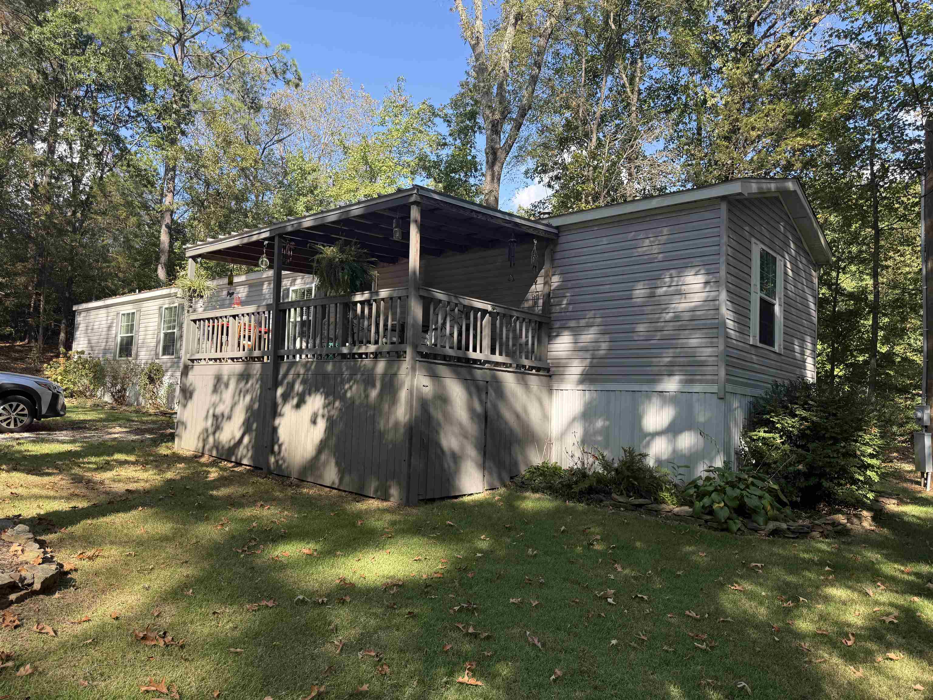 185 PINETREE RD