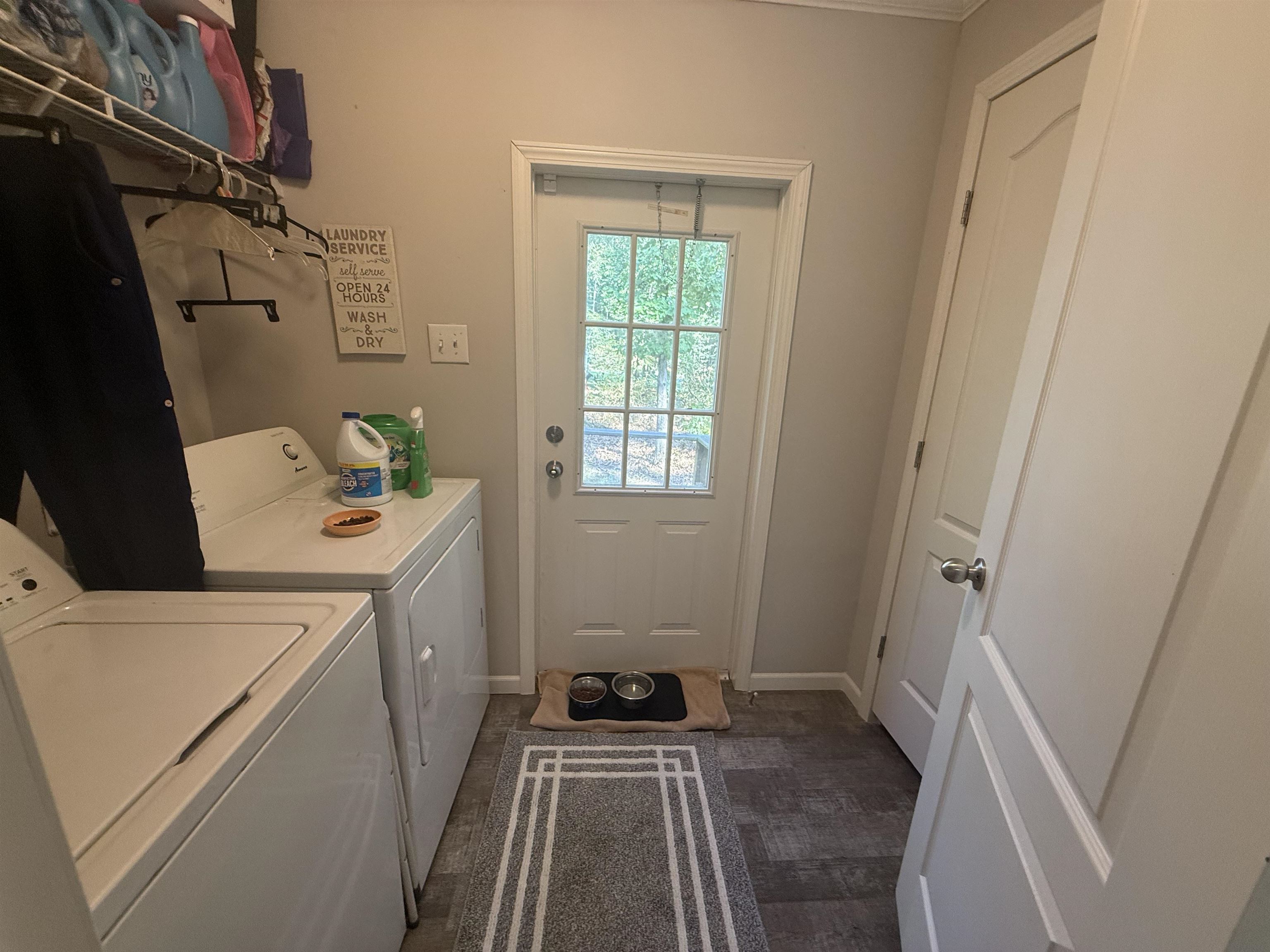 185 PINETREE RD