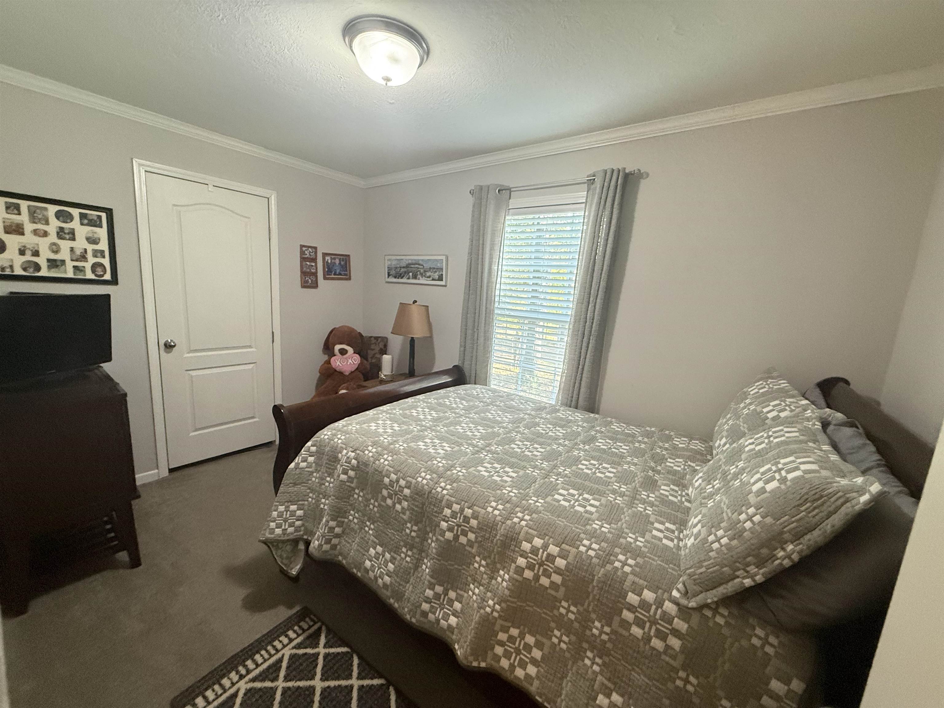 185 PINETREE RD