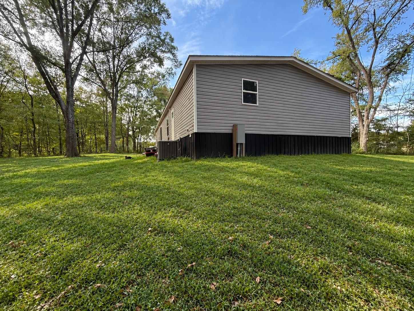 1060 JOANN RD
