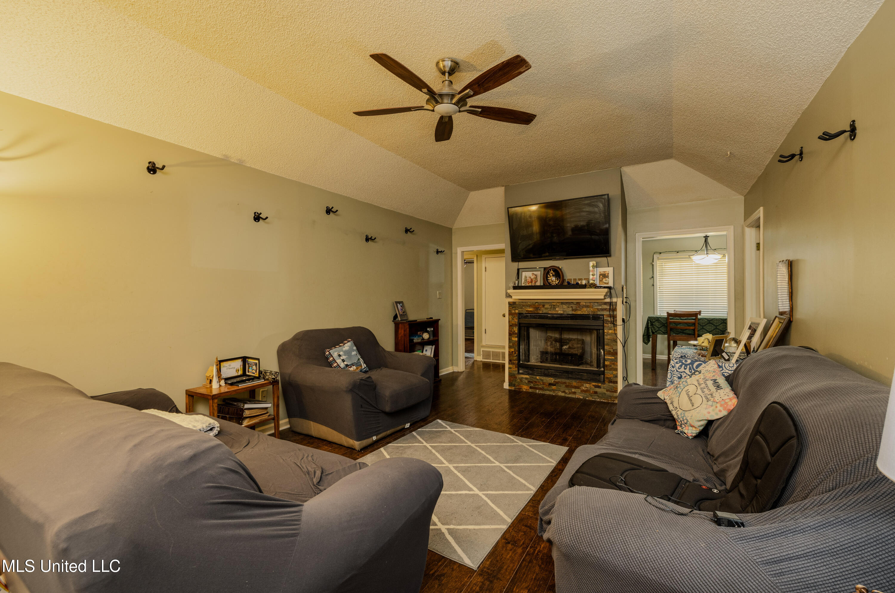 7148 Brooksberry Cove