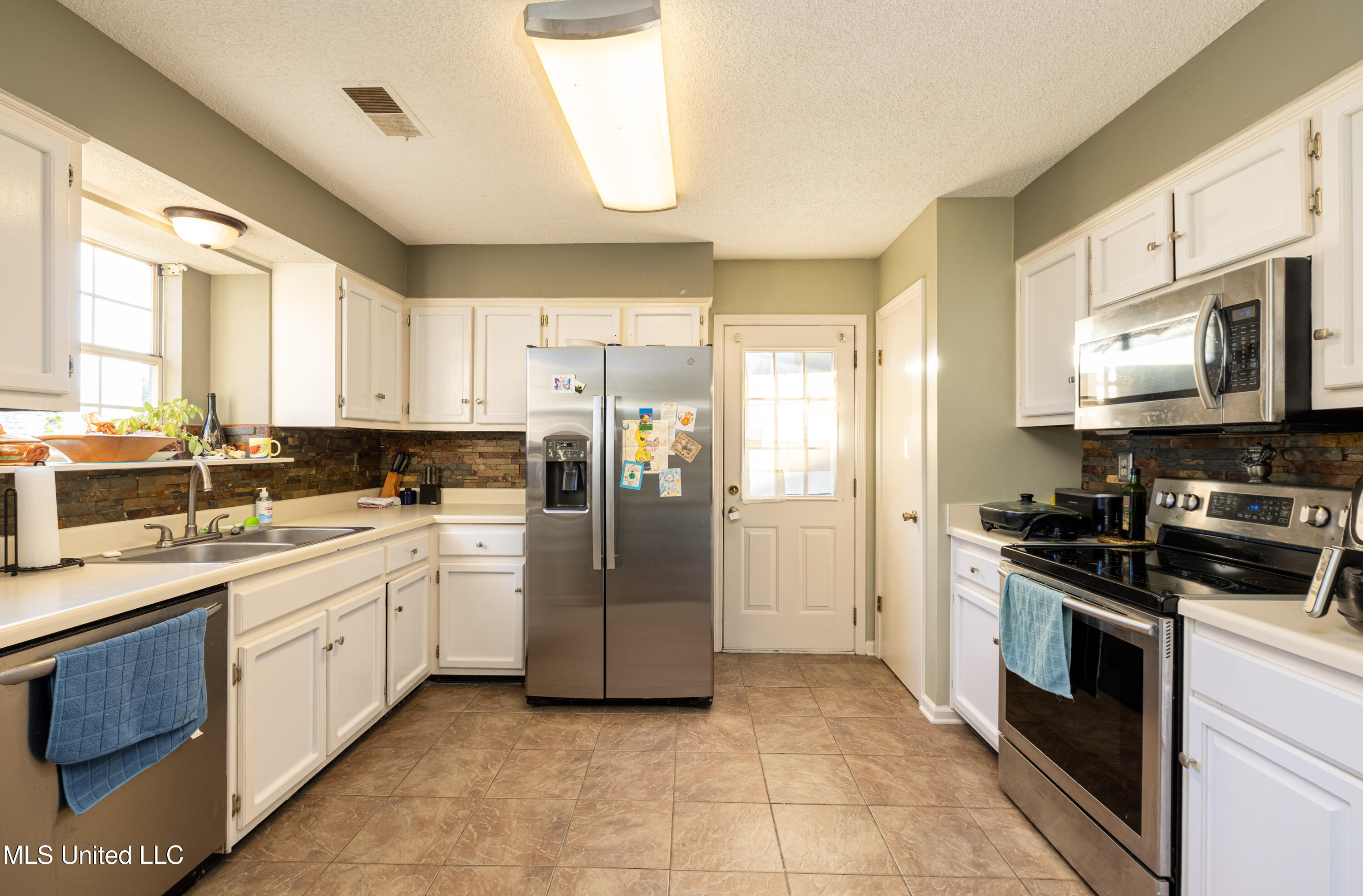 7148 Brooksberry Cove