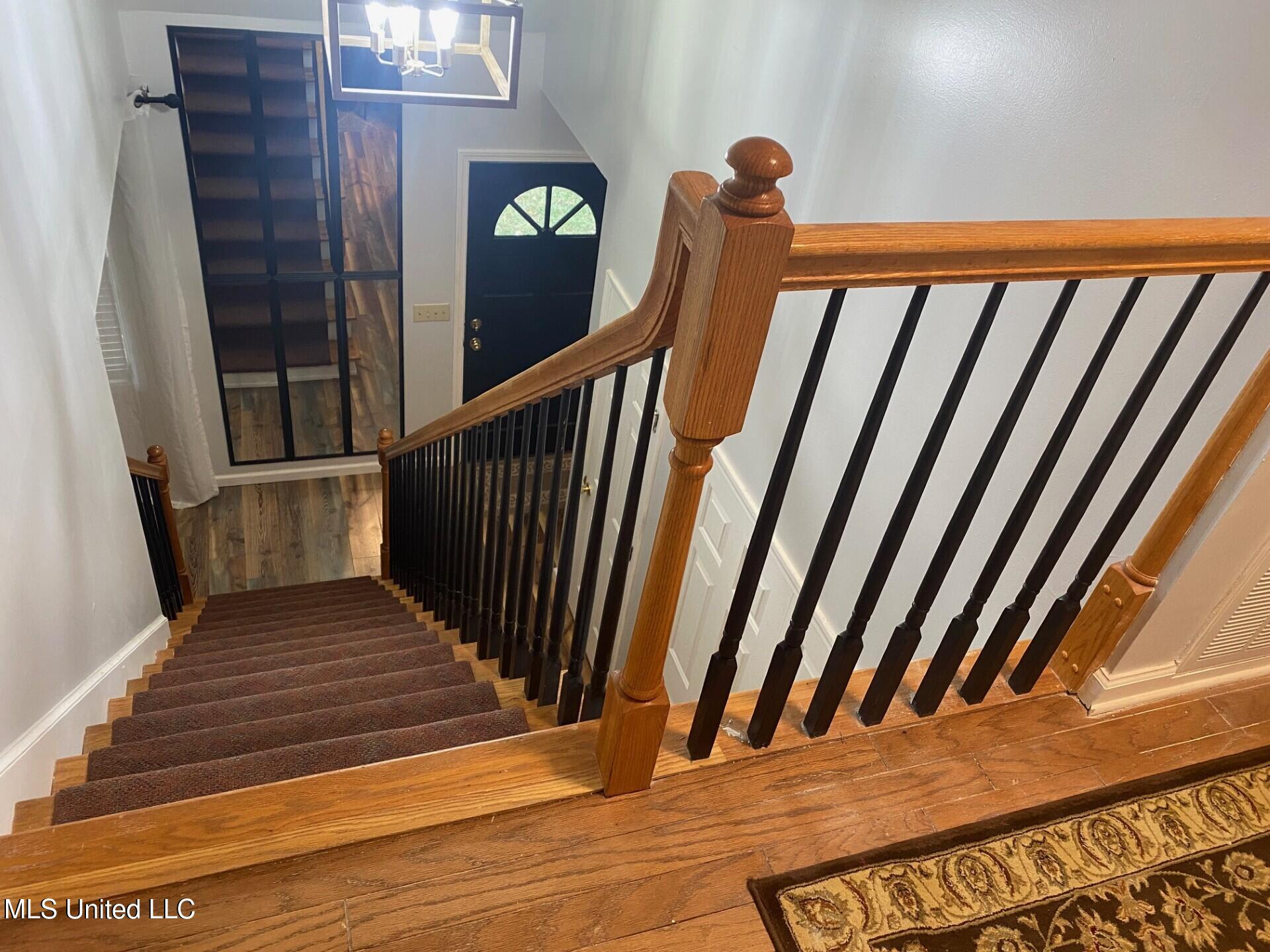 2085 Yellowdog Road