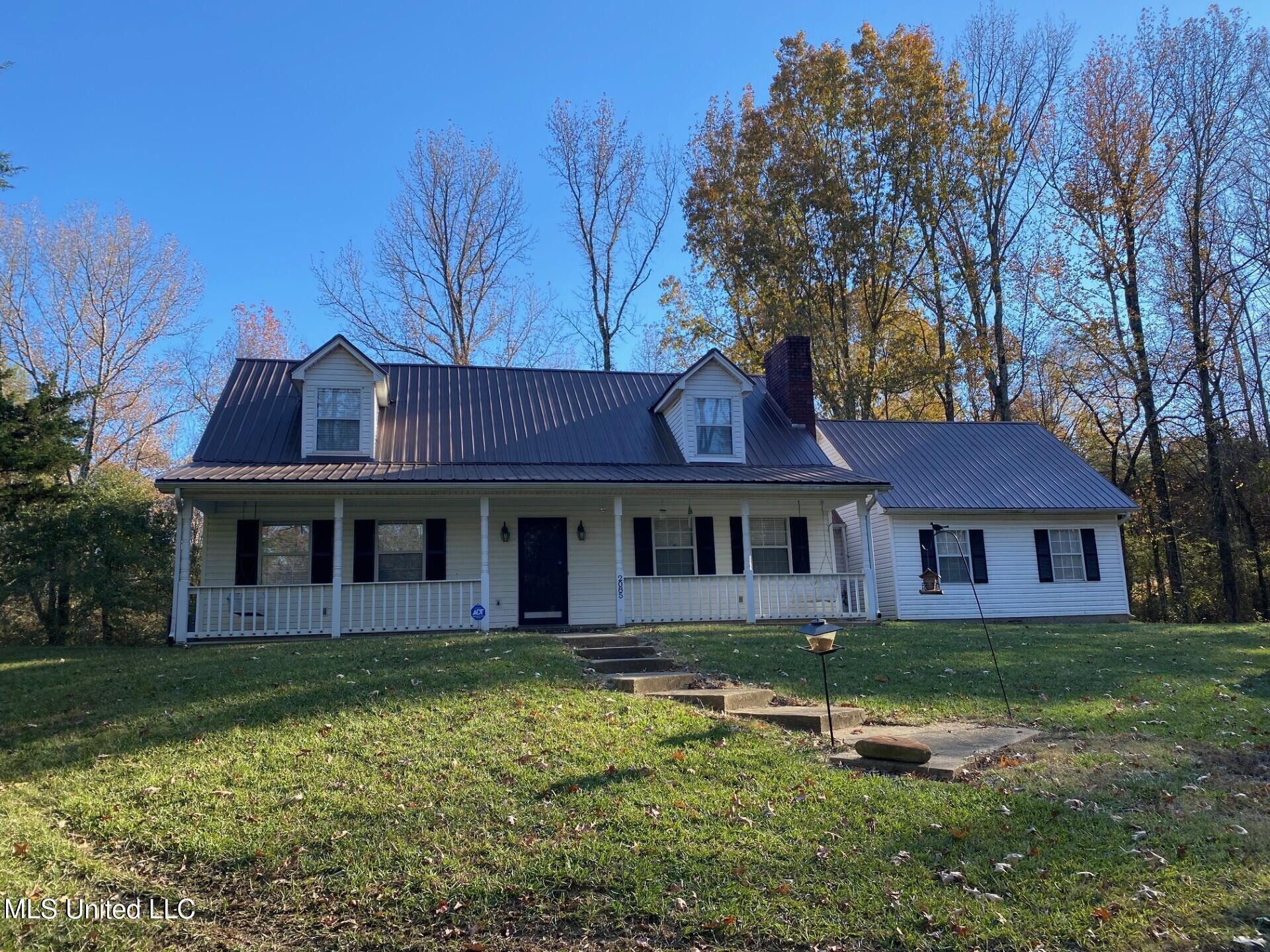 2085 Yellowdog Road