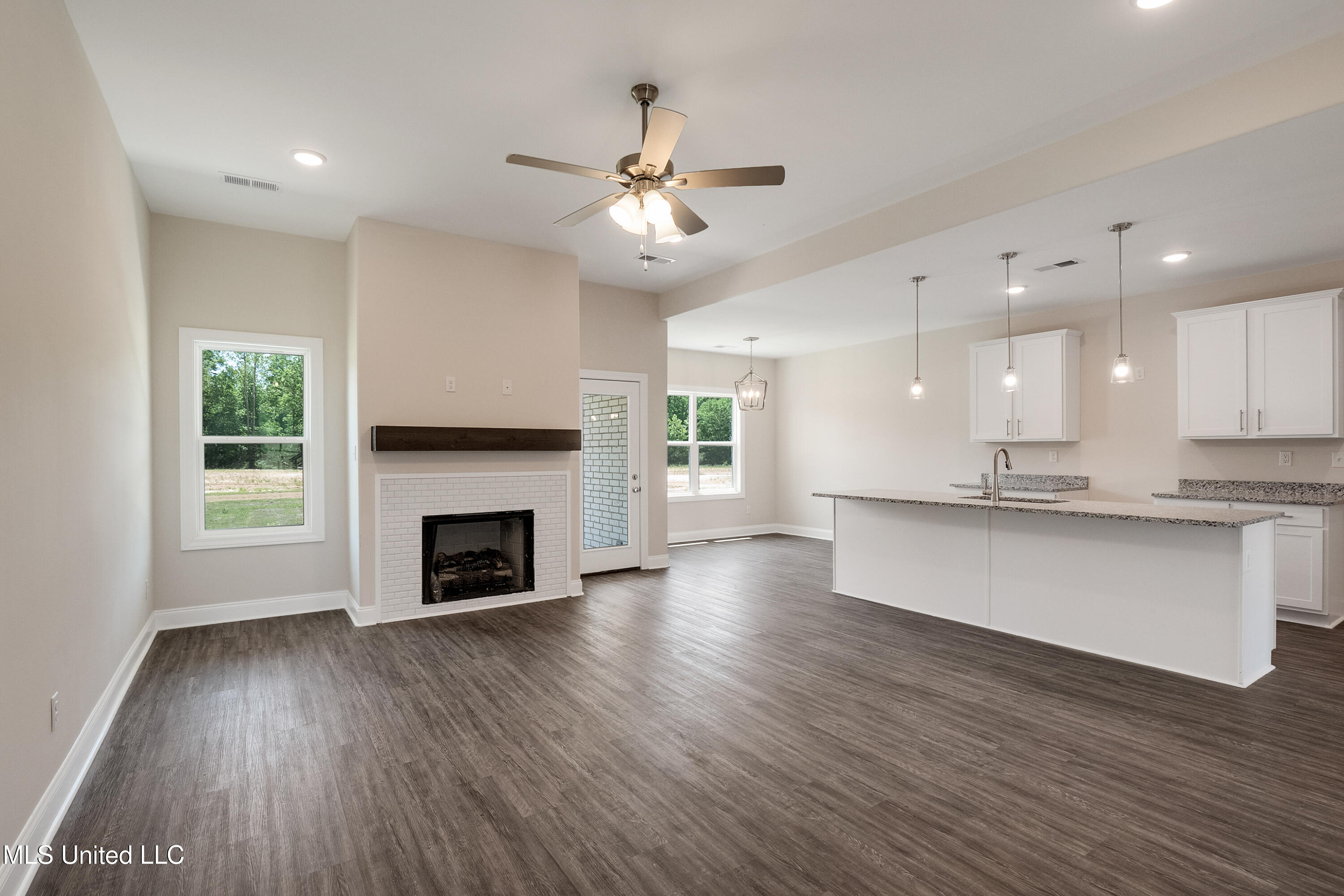 471 Centerline Roper