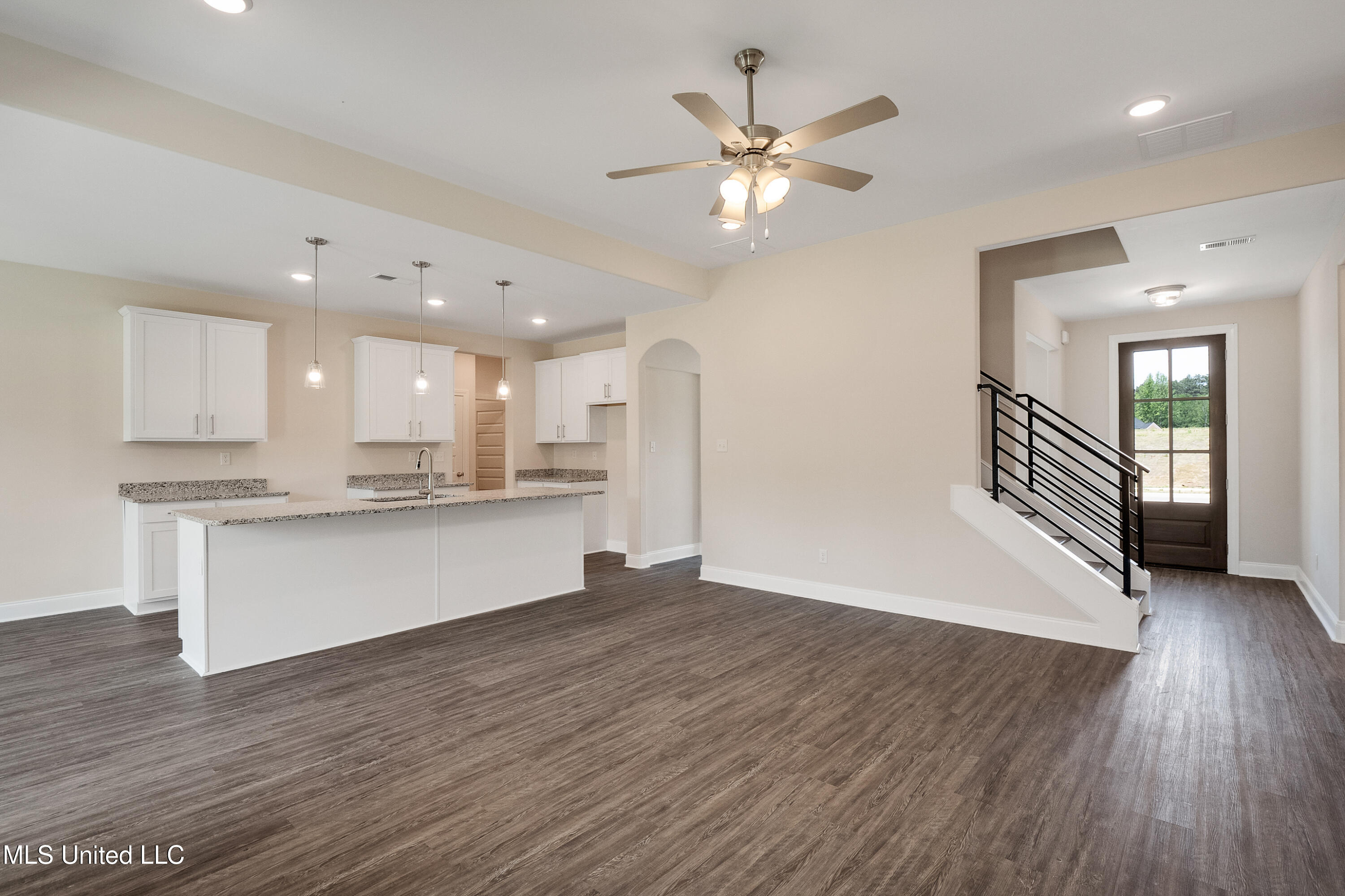 471 Centerline Roper