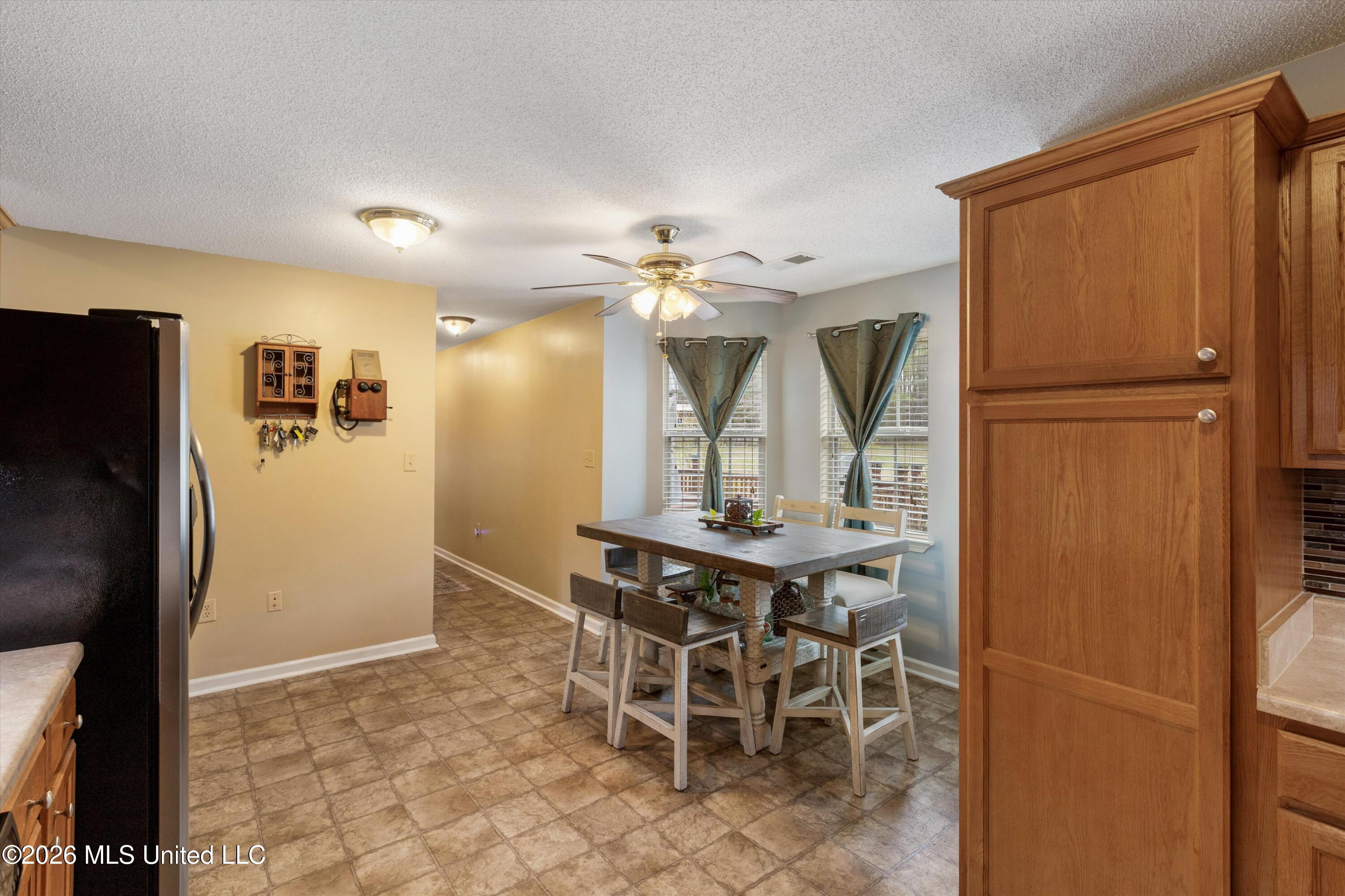 107 Hummingbird Lane