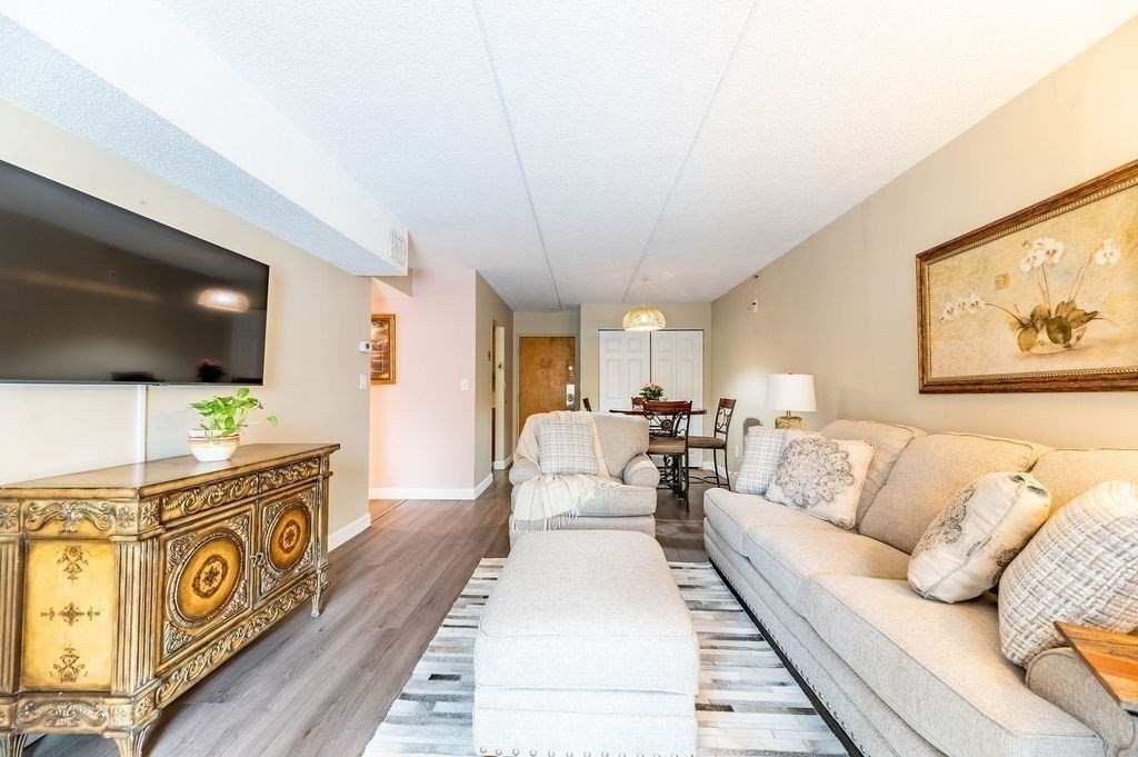 159 Main Street # 6A