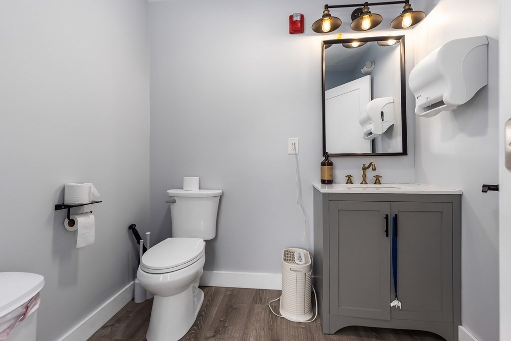 18 Henry Graf Junior Rd # 22