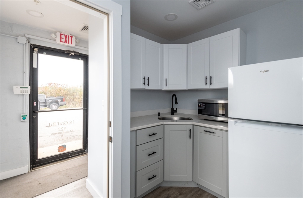 18 Henry Graf Jr Road # 22