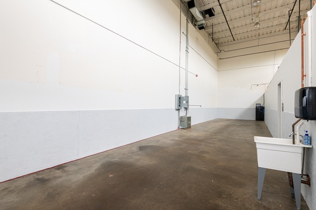 18 Henry Graf Jr Road # 22