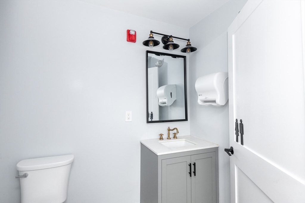 18 Henry Graf Jr Road # 22