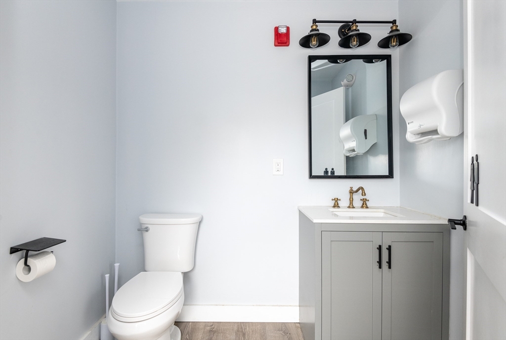 18 Henry Graf Jr Road # 22