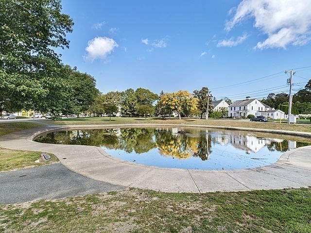 1 Pleasant St # 3 Unit: Fl 1,2,3