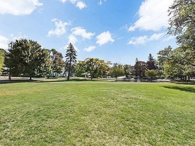 1 Pleasant St # 3 Unit: Fl 1,2,3