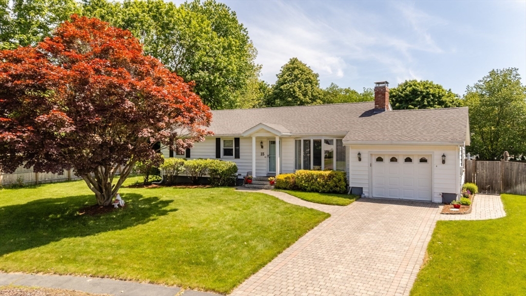 15 Fernwood Road
