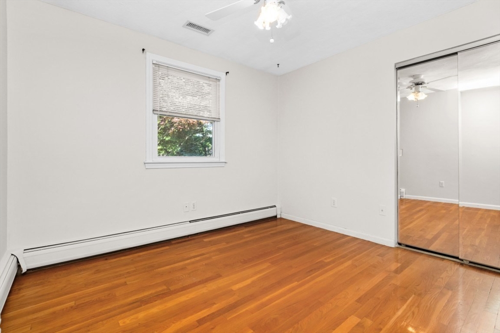15 Fernwood Road