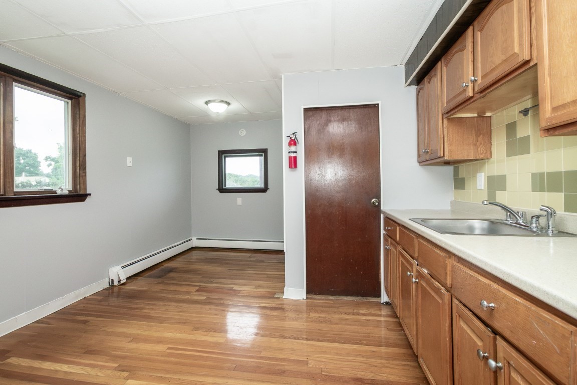 98 Winter St # 2