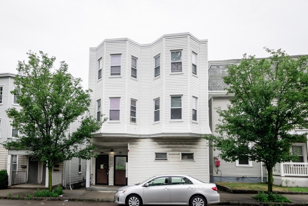 25 W Wyoming Ave # 6