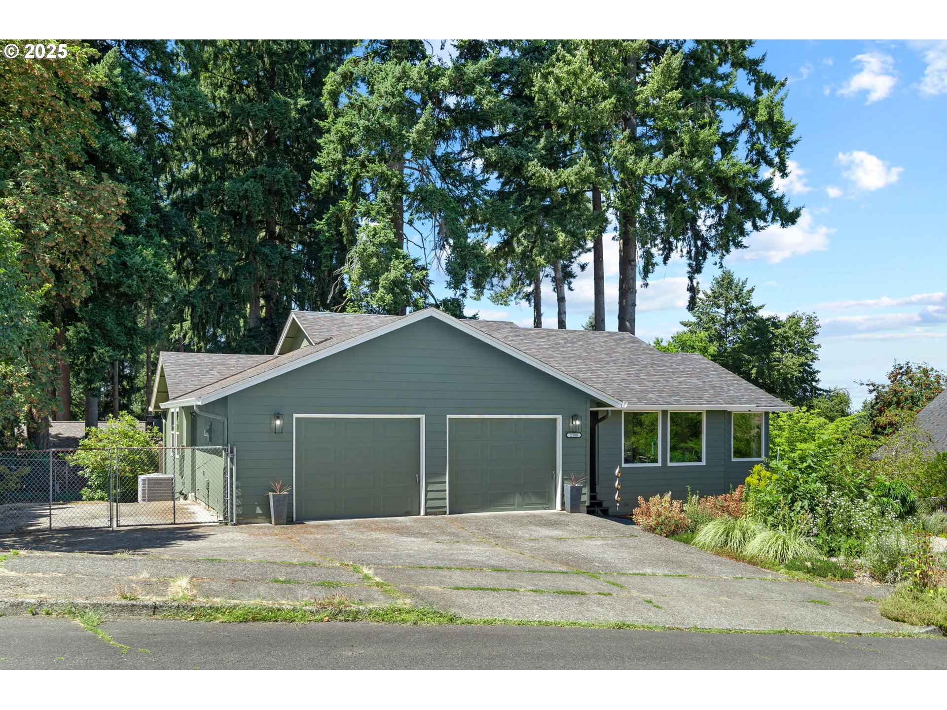 2308 NE 125TH AVE