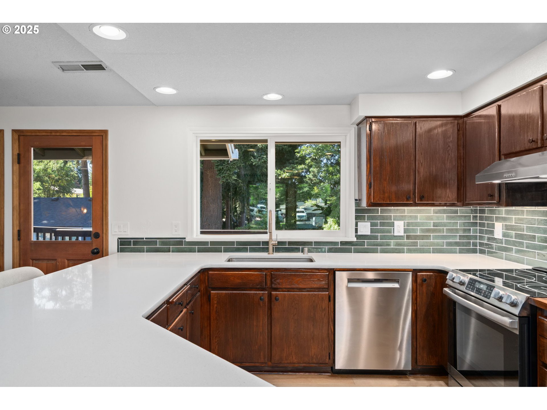 2308 NE 125TH AVE