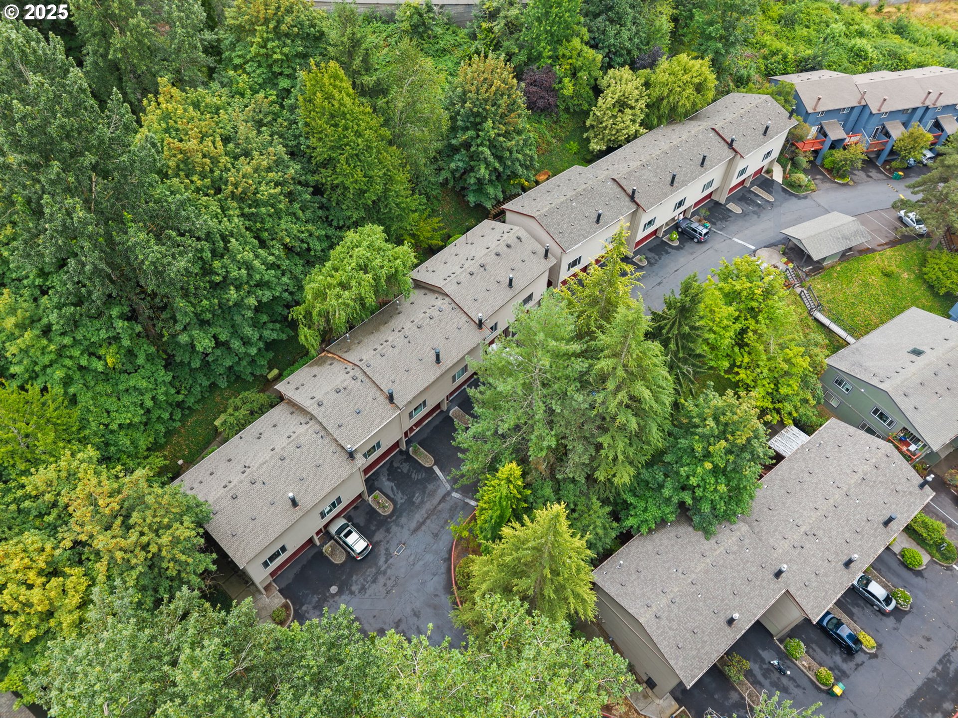 24066 NE TREEHILL DR