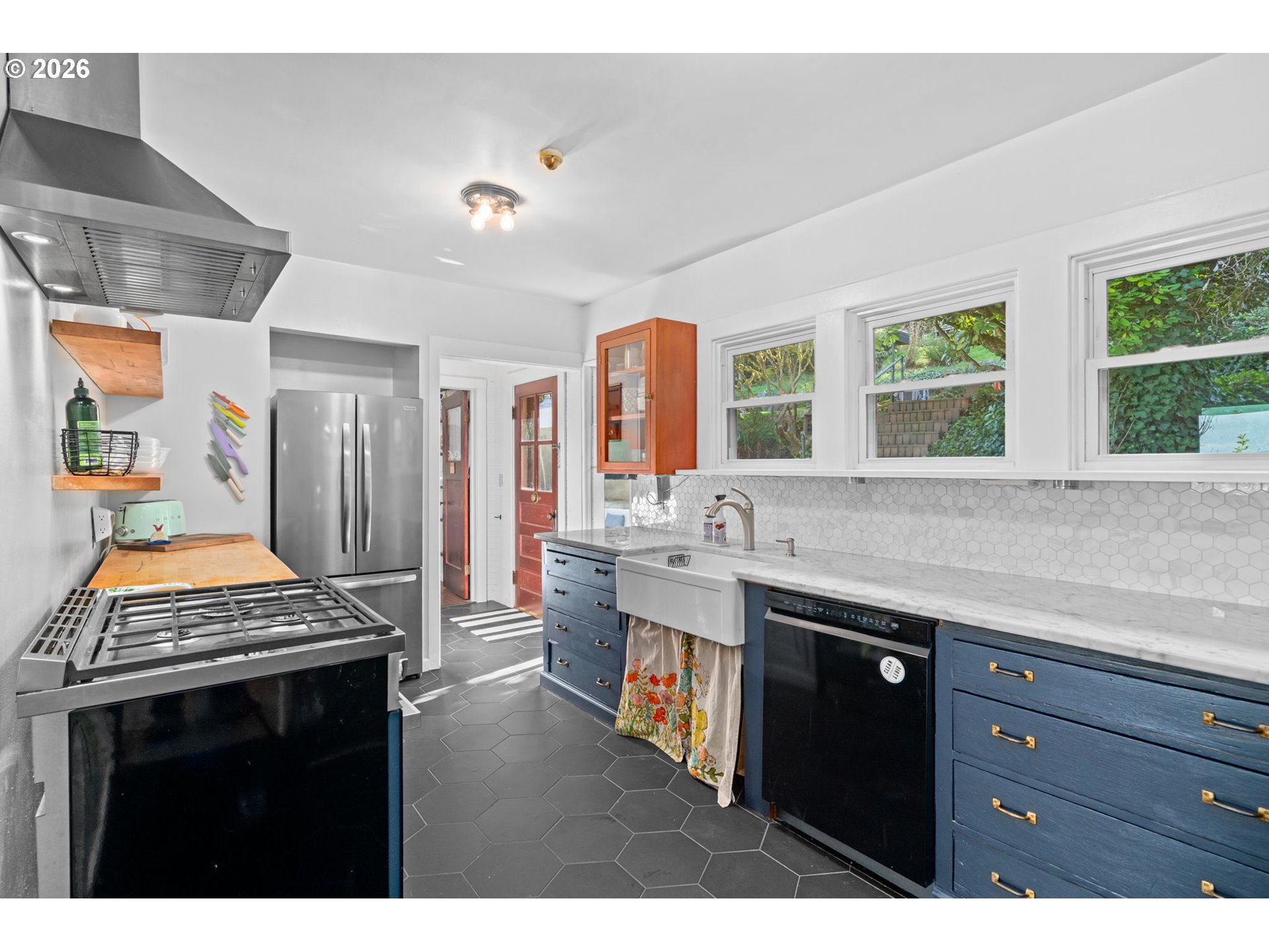 9685 NW SAINT HELENS RD