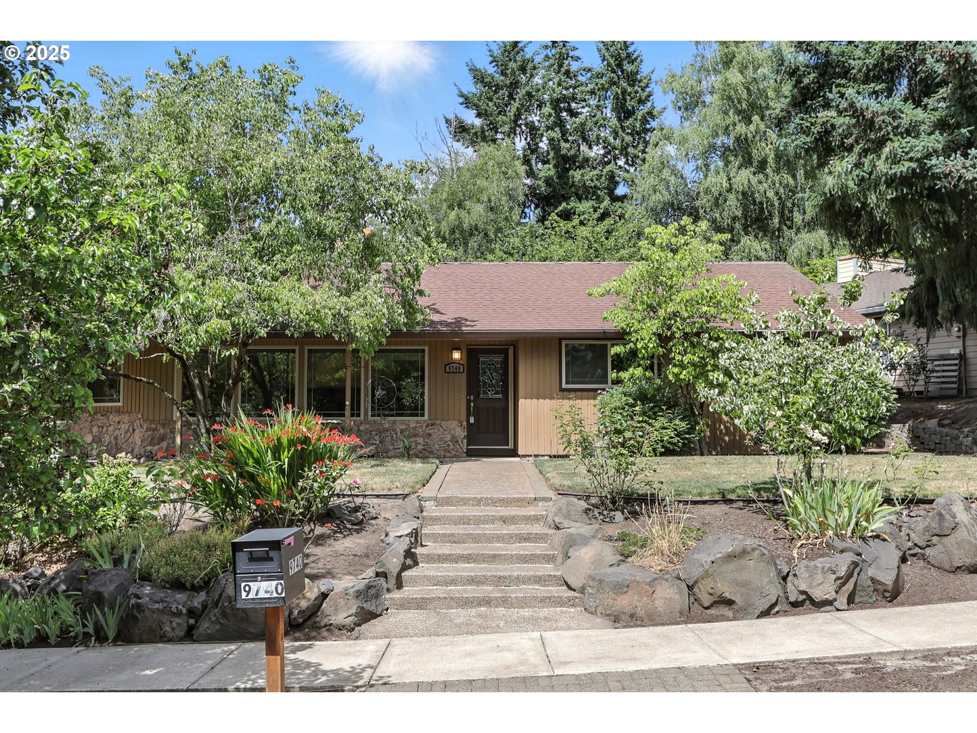 9740 SW NEW FOREST DR