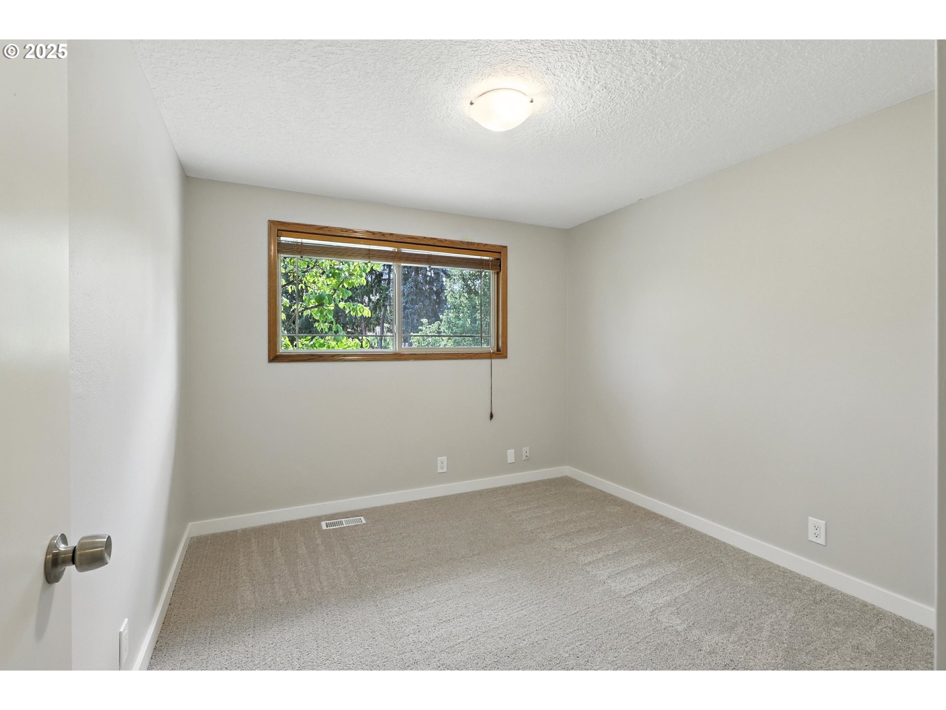 9740 SW NEW FOREST DR