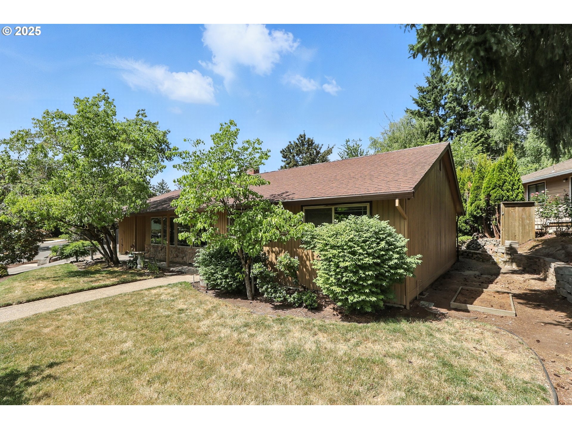 9740 SW NEW FOREST DR