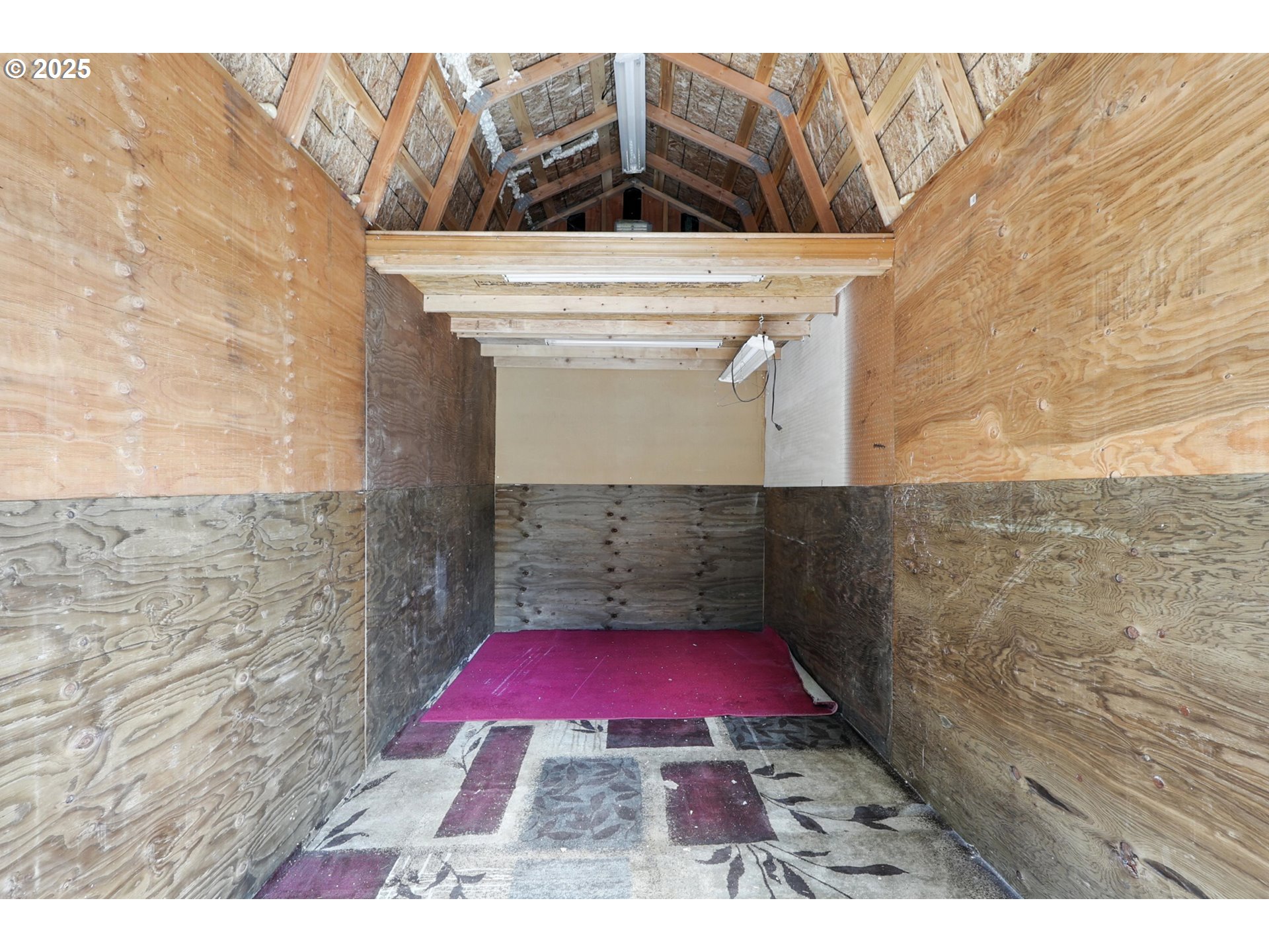 9740 SW NEW FOREST DR