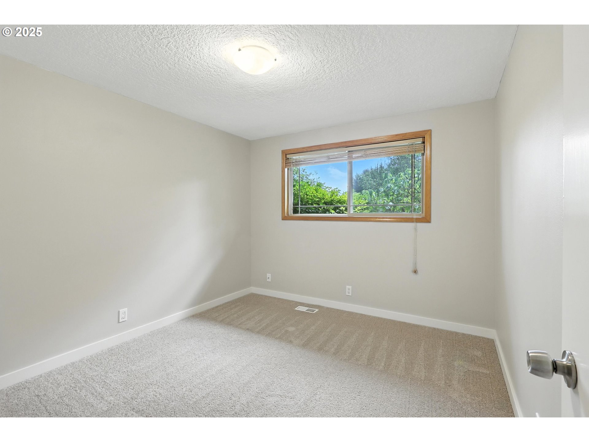 9740 SW NEW FOREST DR