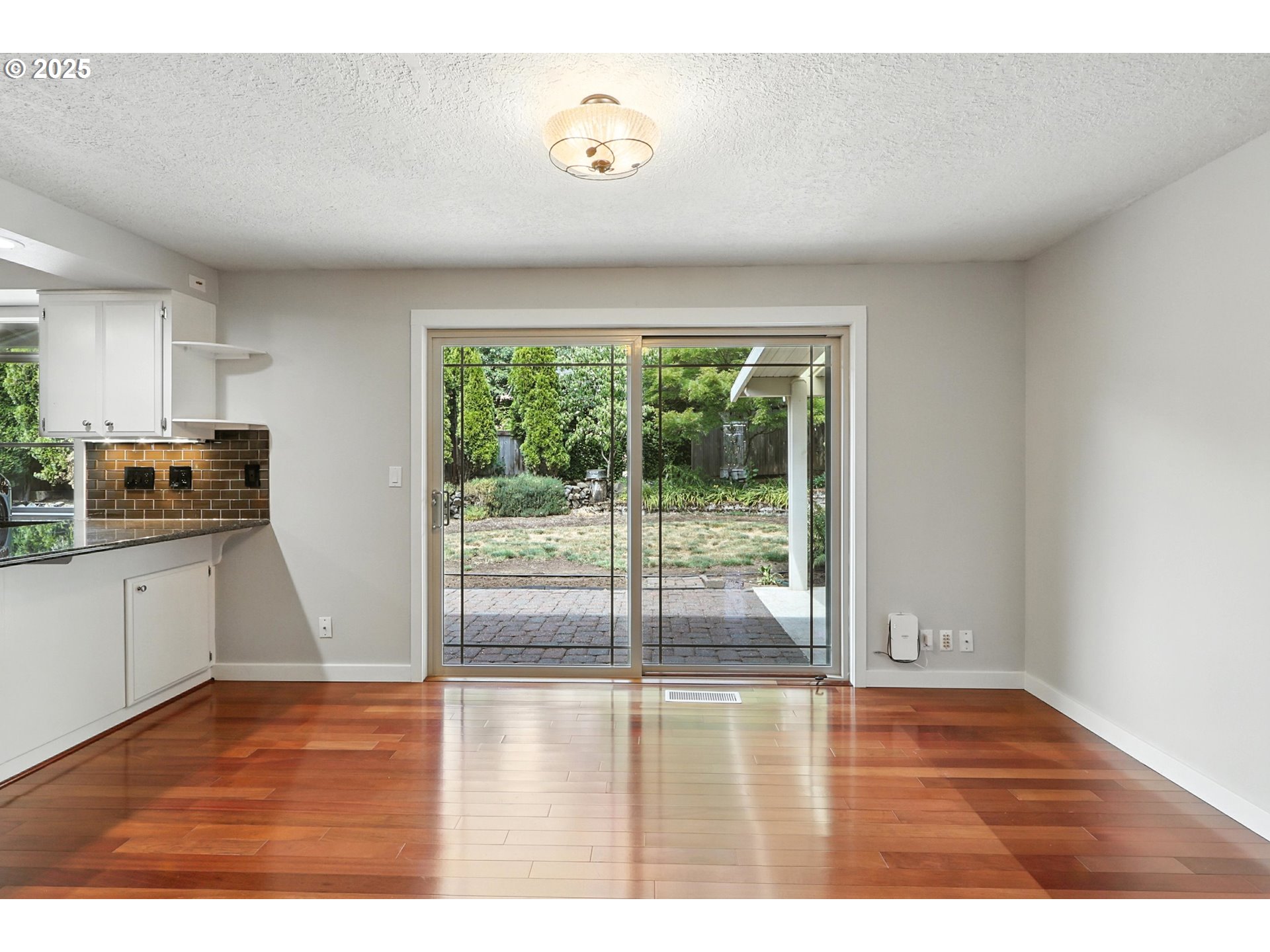 9740 SW NEW FOREST DR