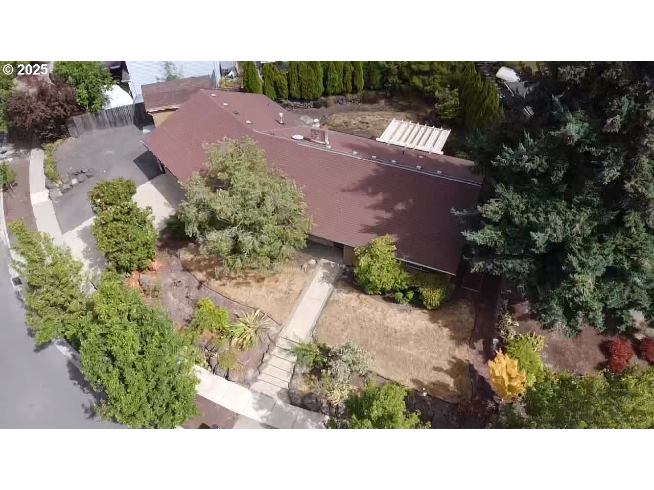 9740 SW NEW FOREST DR