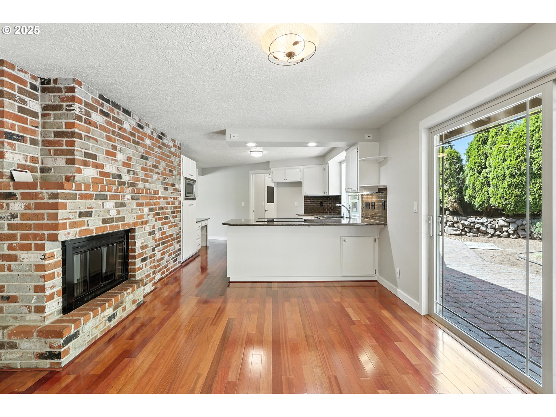 9740 SW NEW FOREST DR