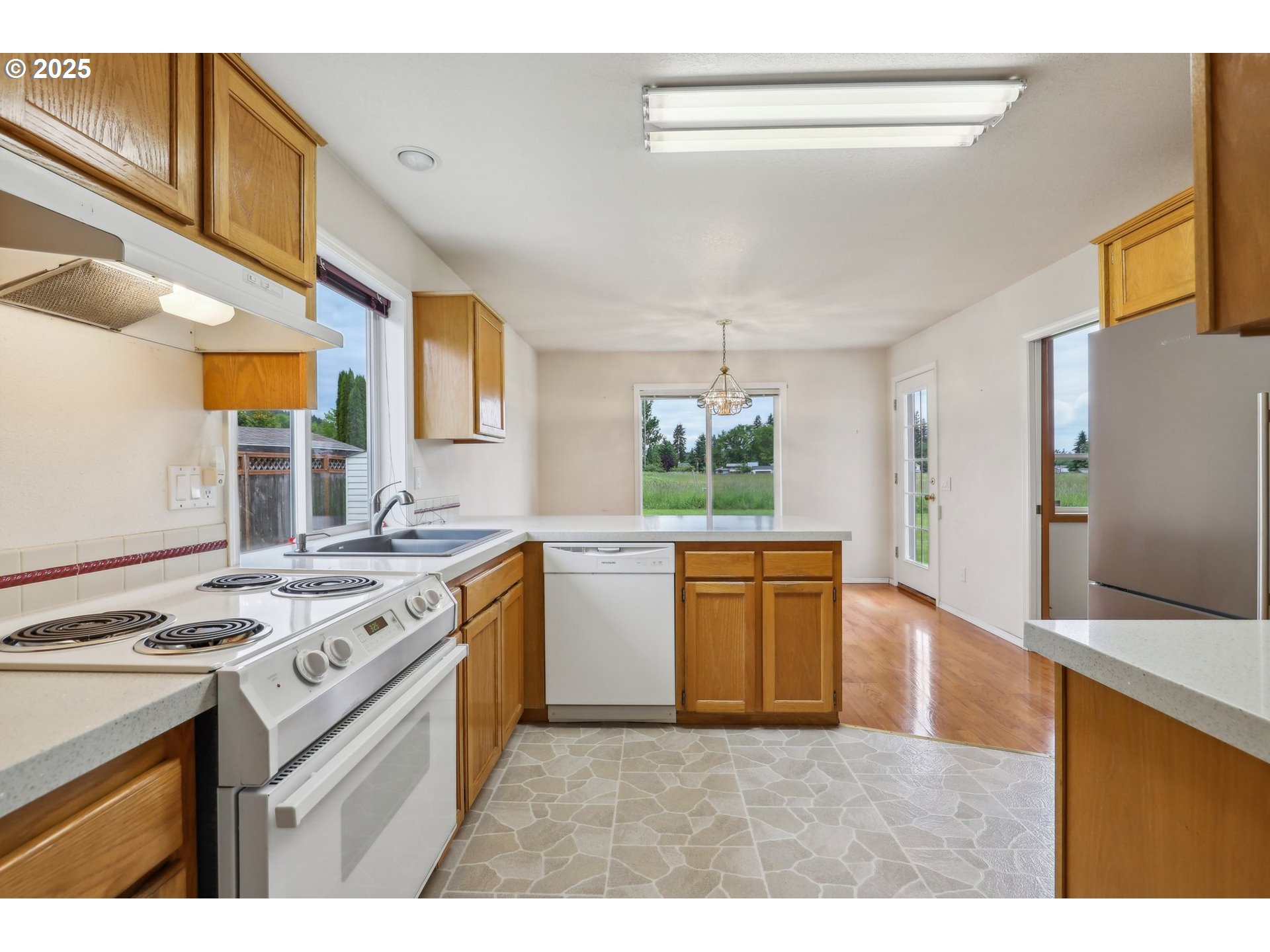 33333 ADAM CT