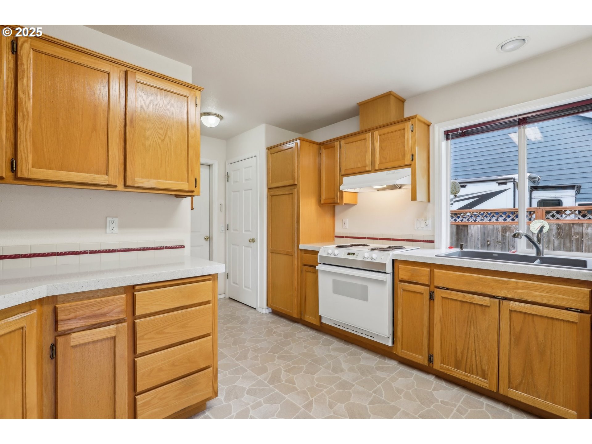 33333 ADAM CT