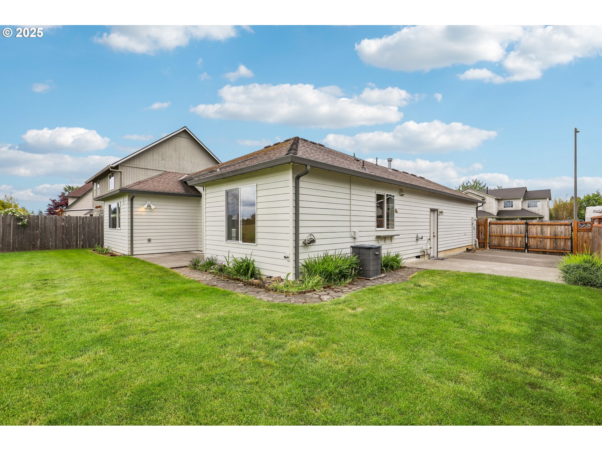 33333 ADAM CT