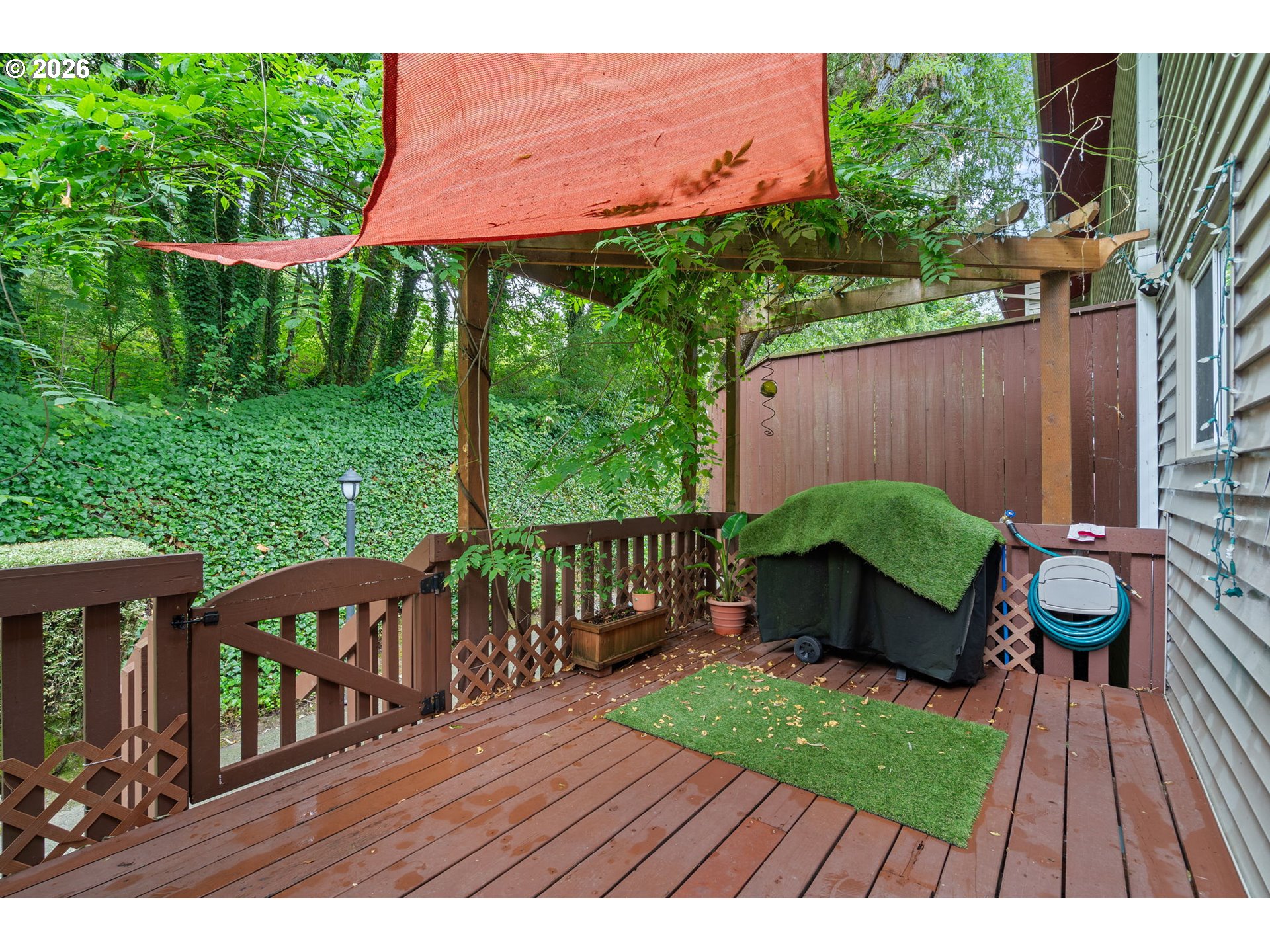 24066 NE TREEHILL DR