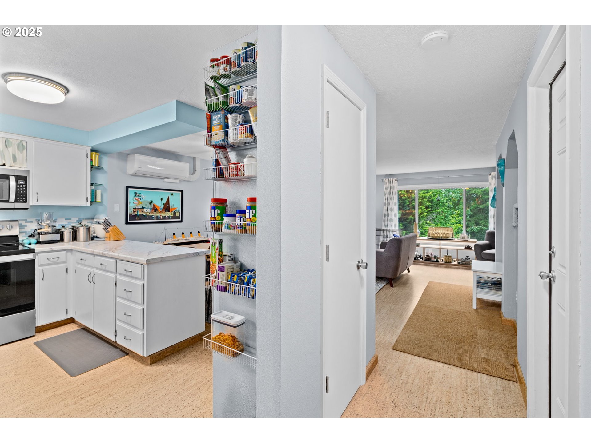 24066 NE TREEHILL DR