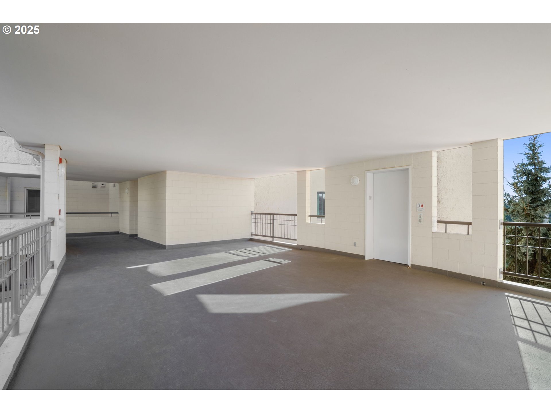 6665 W BURNSIDE RD 447