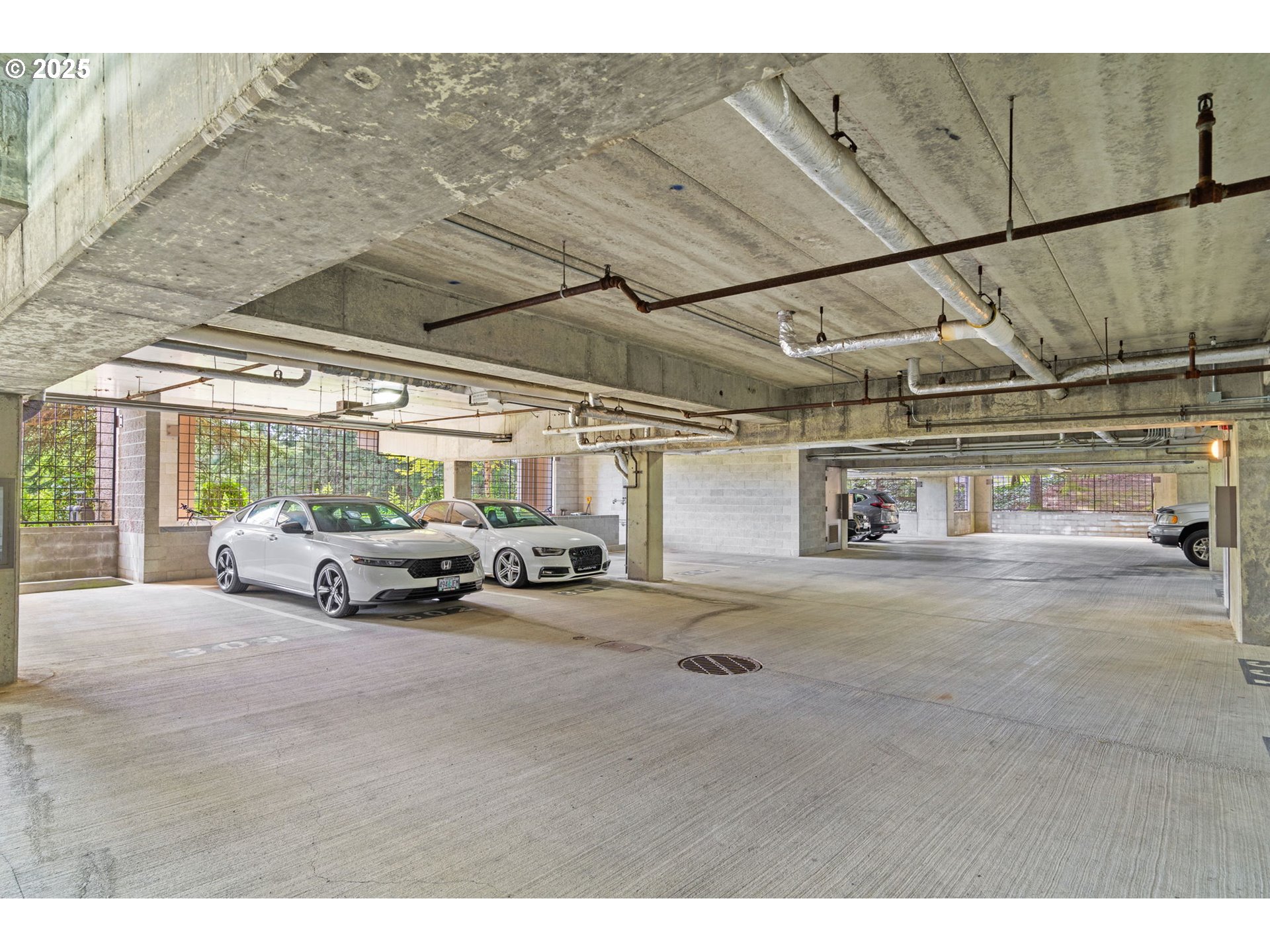 6665 W BURNSIDE RD 447