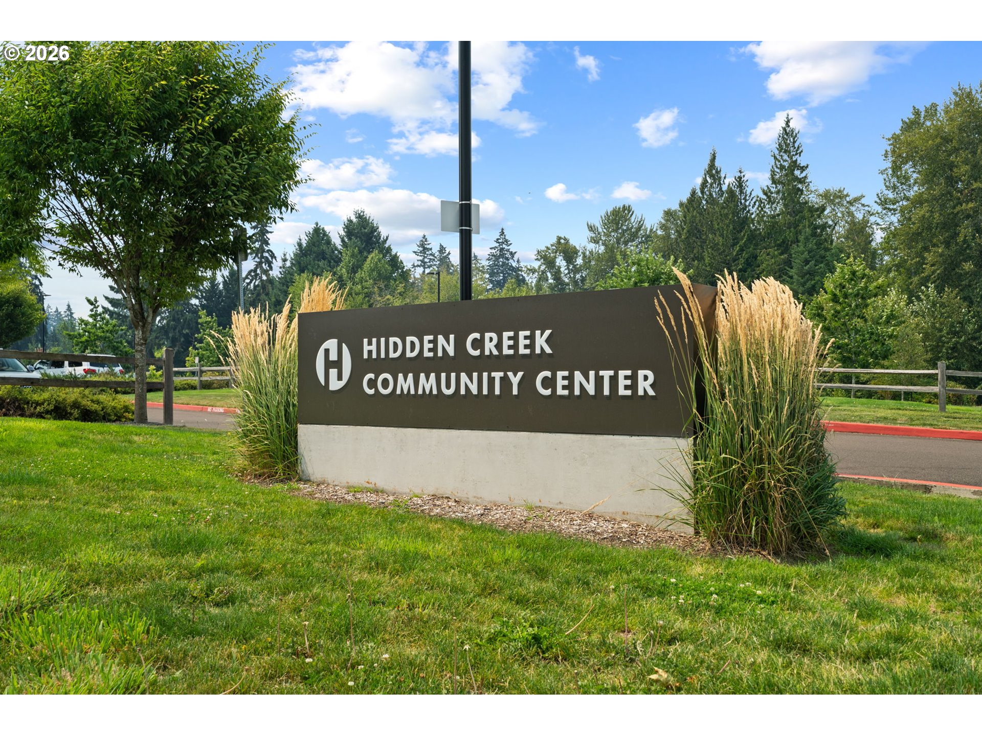 4785 NE HIDDEN CREEK DR