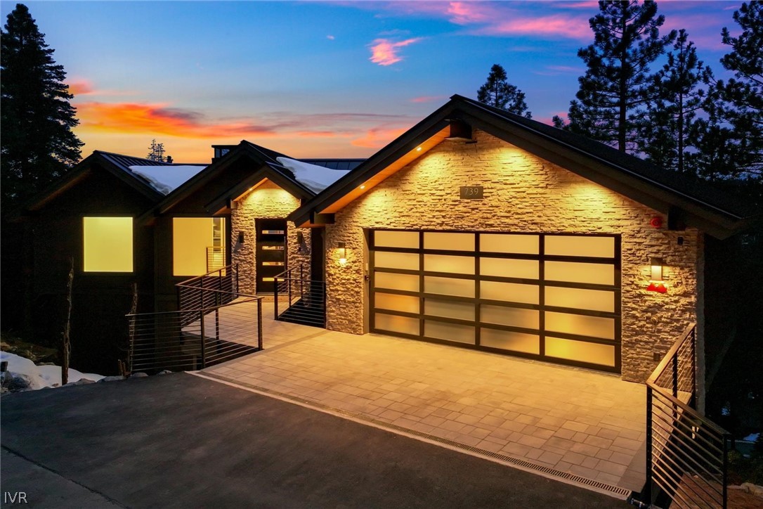 739 Burgundy Road