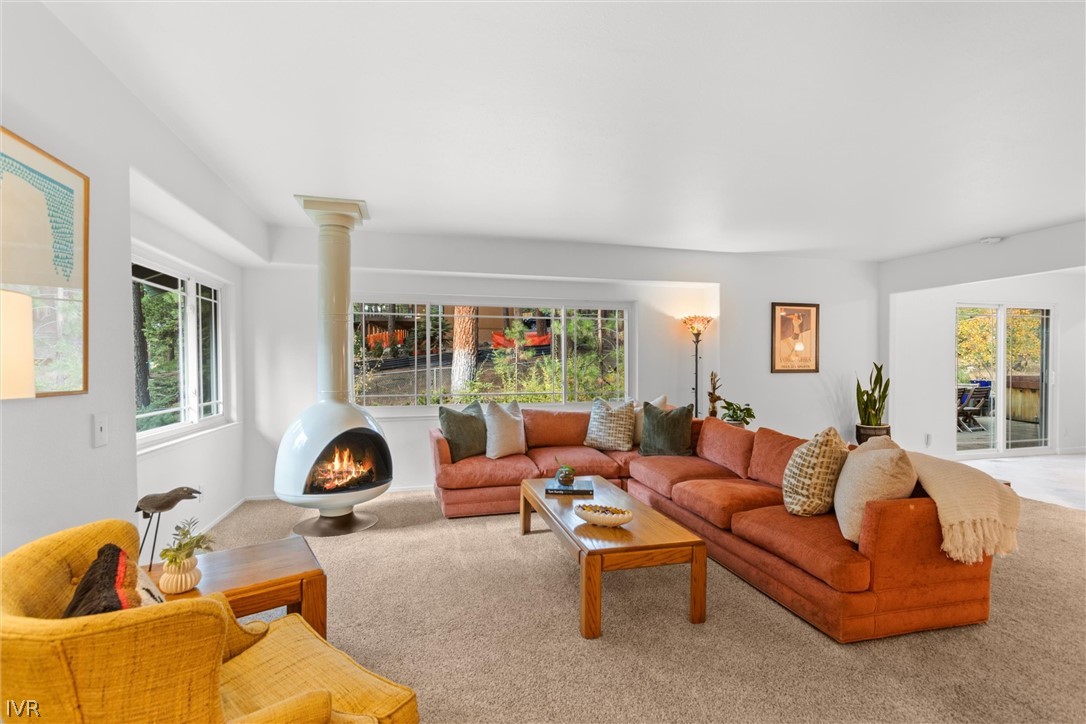 433 Winding Way